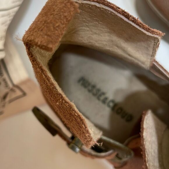 MUSSE & CLOUD BROWN SUEDE ANKLE BOOTS - Picture 7 of 7